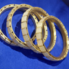 4PCS JEWELRY GOLDAND OF WHITE COL OR BANGLES DESIGN